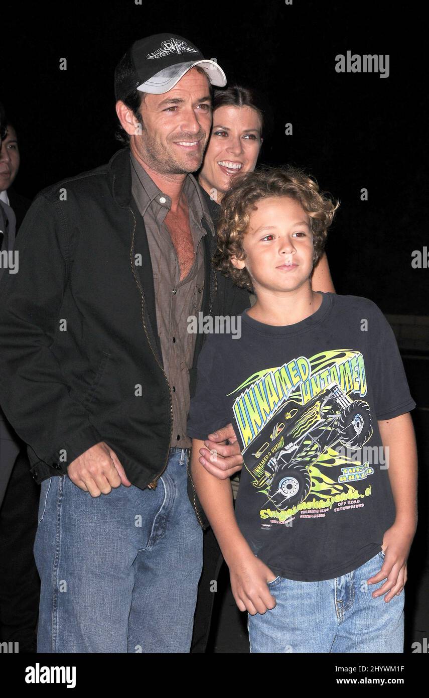 Luke Perry e il figlio Jack Perry a Santa Monica, California Foto Stock