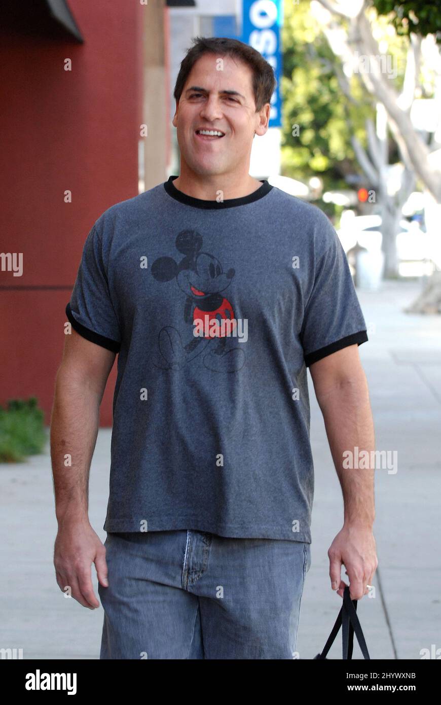 Mark Cuban, proprietario dei Dallas Mavericks è visto fuori e circa a Beverly Hills, California Foto Stock