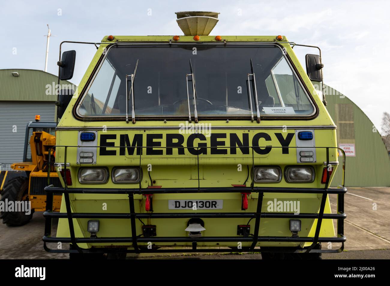 York.Yorkshire.United Kingdom.February 16th 2022.A Reynolds Broughton Chubb Pathfinder Fire Truck è in mostra presso il museo aereo dello Yorkshire Foto Stock