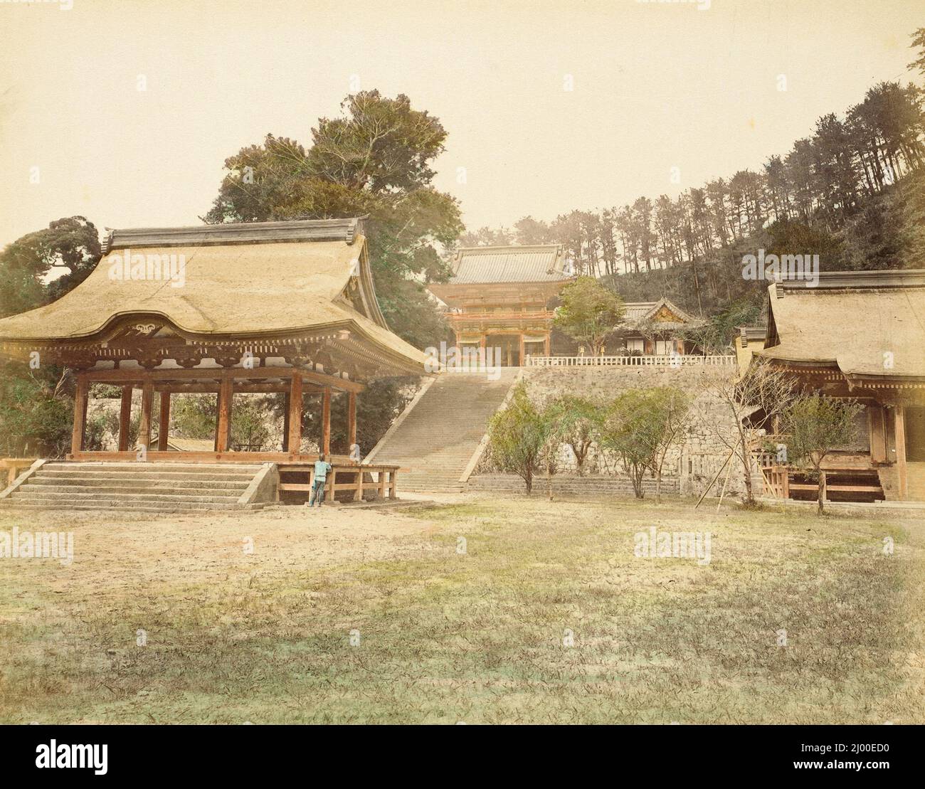 Tempio di Shinto. 1865. Fotografie. Stampa in argento albume, colorata a mano Foto Stock