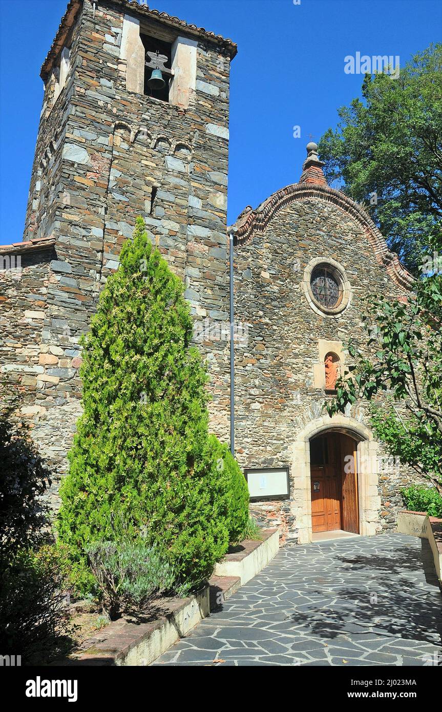 Chiesa di Sant Julia a Montseny nella regione Valles provincia orientale di Barcellona, Catalogna, Spagna Foto Stock