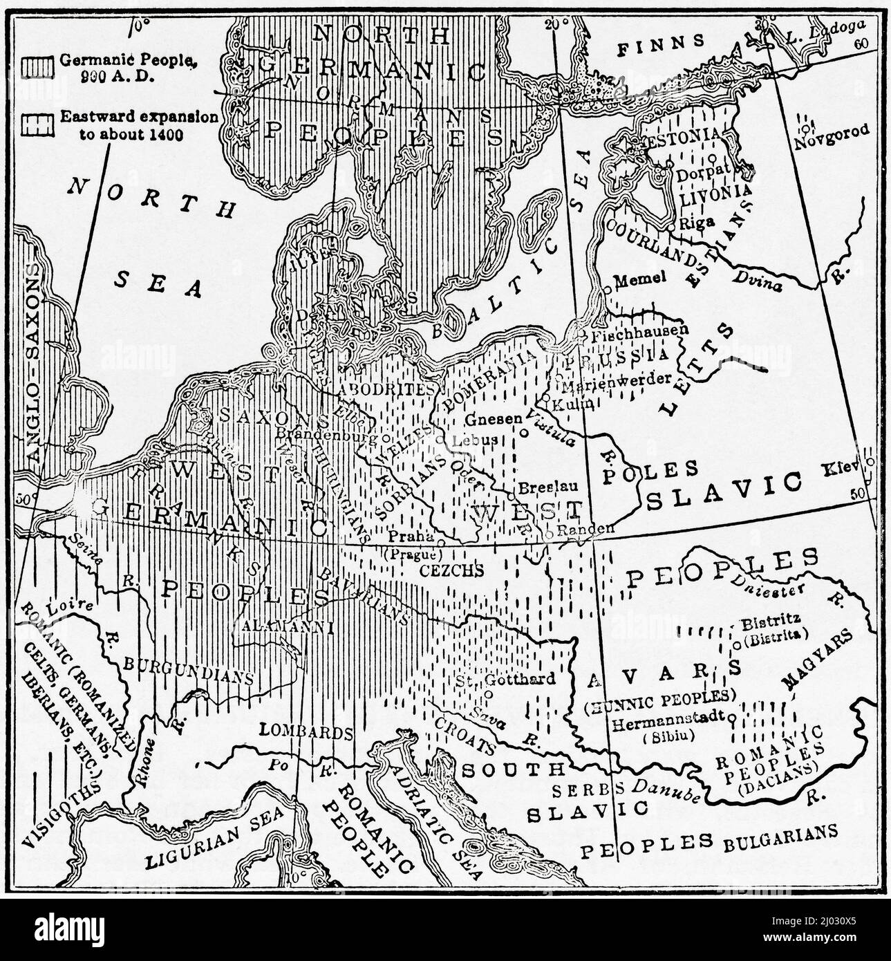 Mappa d'Europa che mostra l'espansione verso est dei tedeschi sia prima del 900 che nel tardo Medioevo durante la loro migrazione in terre slaviche. Dal Paese delle meraviglie della conoscenza, pubblicato c.1930 Foto Stock