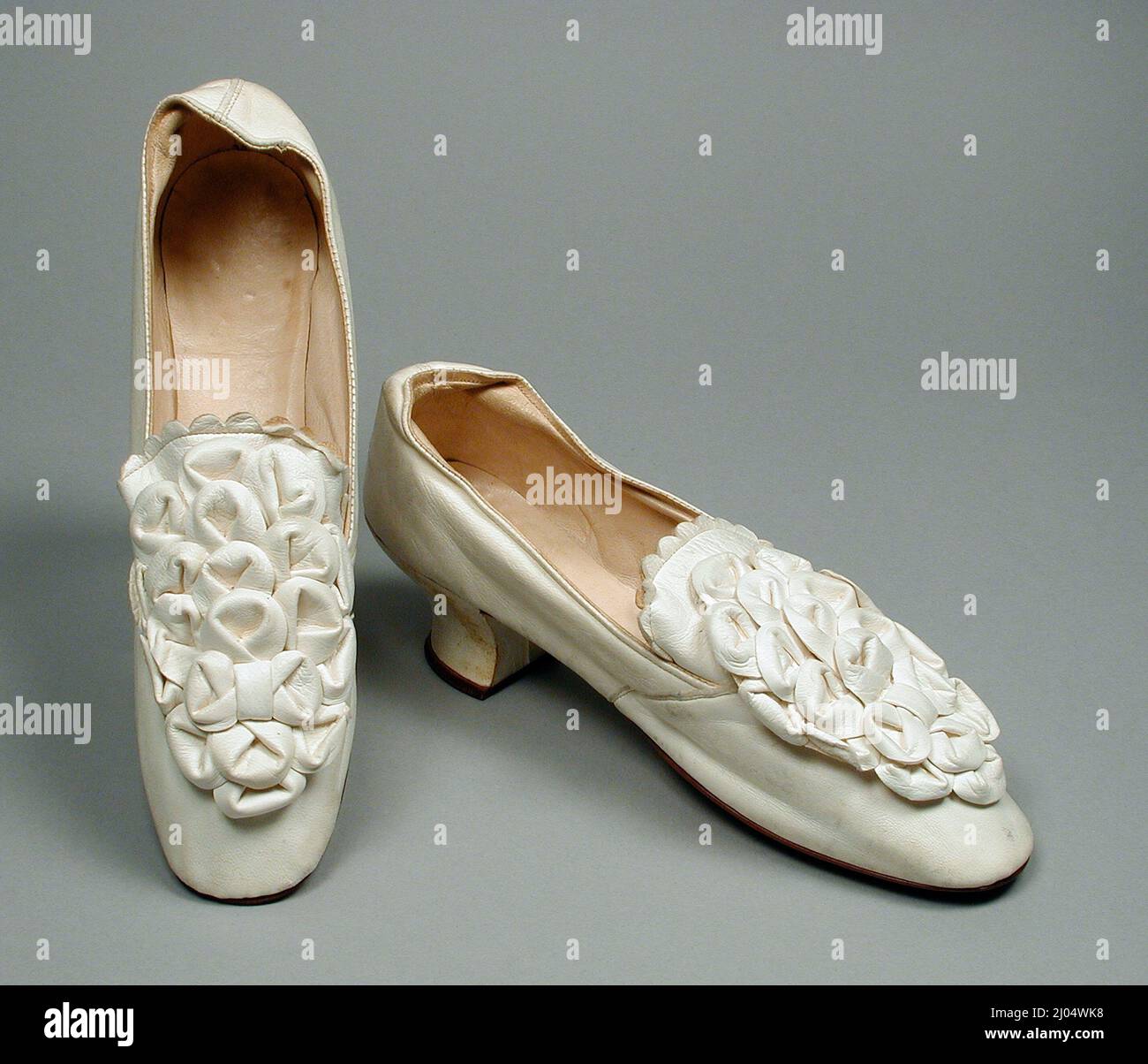 Scarpe donna. Europa, circa 1885. Costumi; Accessori. Pelle Foto stock -  Alamy