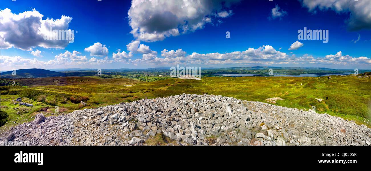 Carrowkeel cimitero megalitico, Contea di Sligo, Irlanda Foto Stock