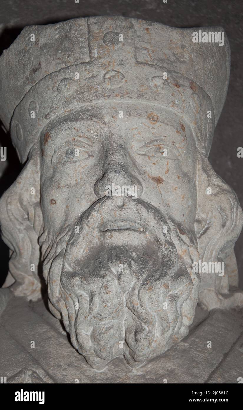 Dettaglio, scultura, Chiostro, Cattedrale di nostra Signora, le Puy-en-Velay, Auvergne, Haute Loire, Francia. Foto Stock