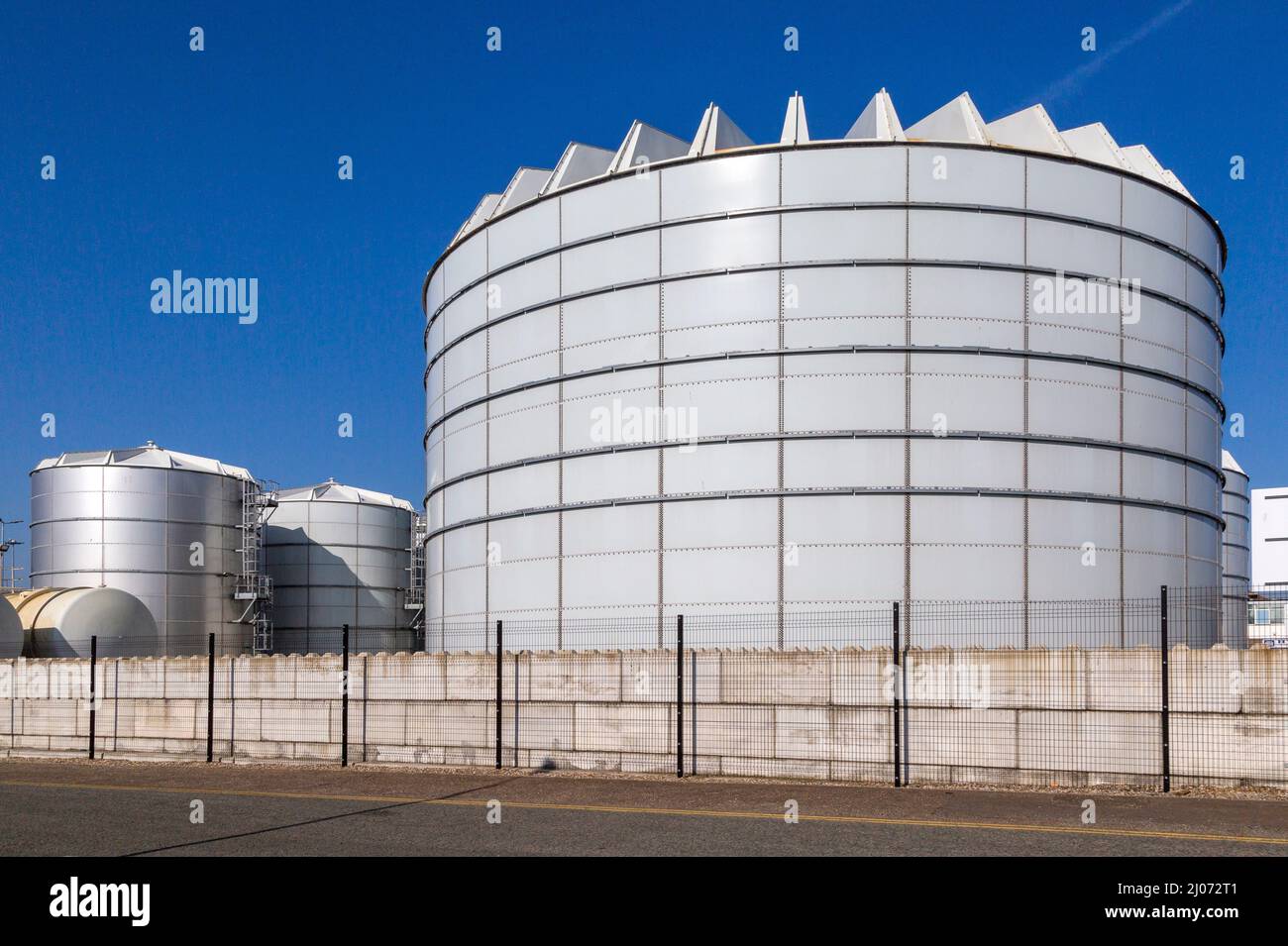 Serbatoi di stoccaggio di fertilser liquido, Nitrasol, Great Yarmouth, Norfolk, Inghilterra, REGNO UNITO Foto Stock