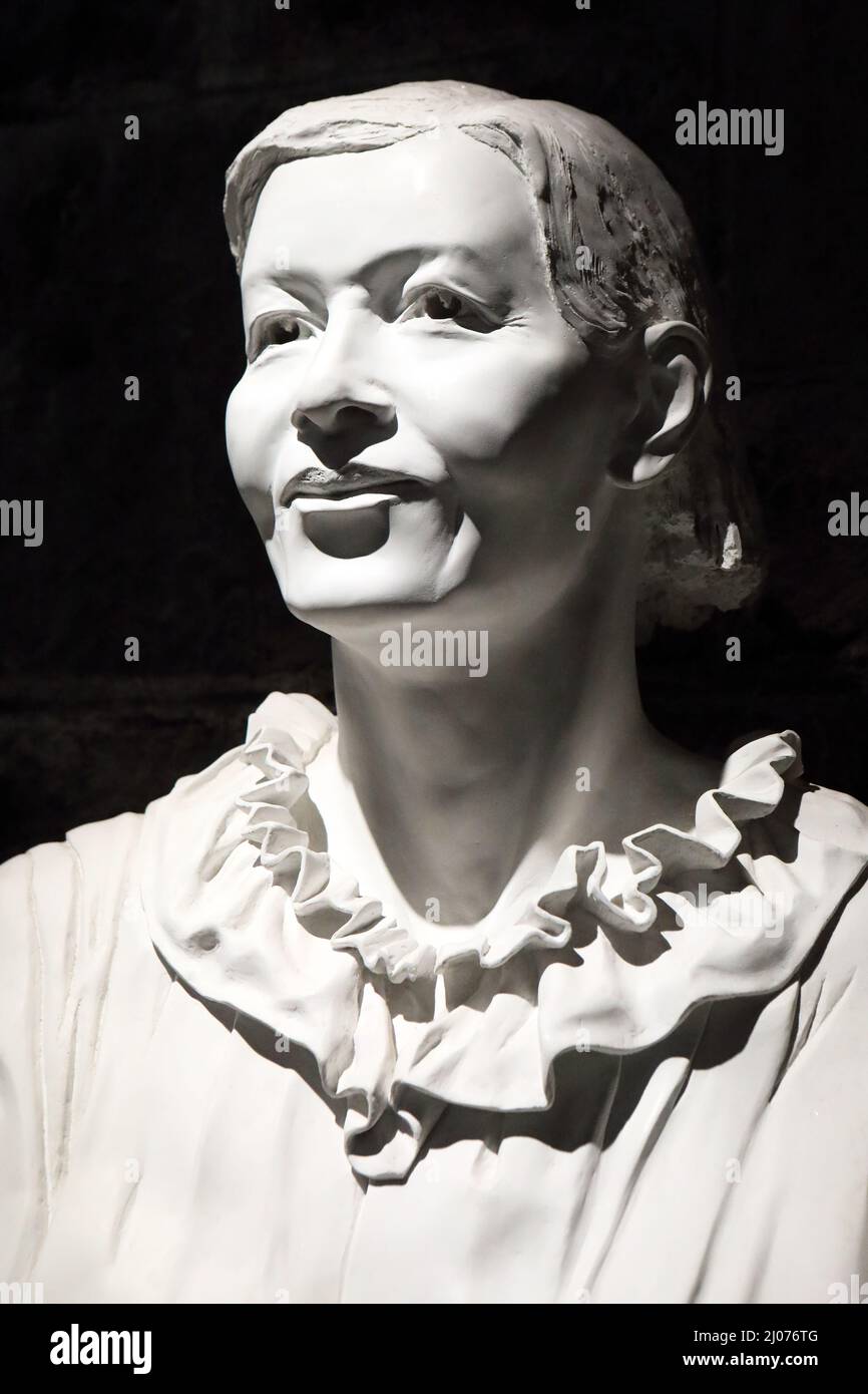 Busto di Mary Slessor, missionaria presbiteriana scozzese, presso la Wallace Monument Hall of Fame Foto Stock
