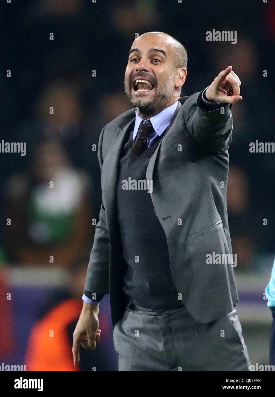 PEP Josep Guardiola Manchester City Fussball Championsleague Borussia Moenchengladbach vs Manchester City Saison 2016 / 2017 © diebilderwelt / Alamy Stock Foto Stock