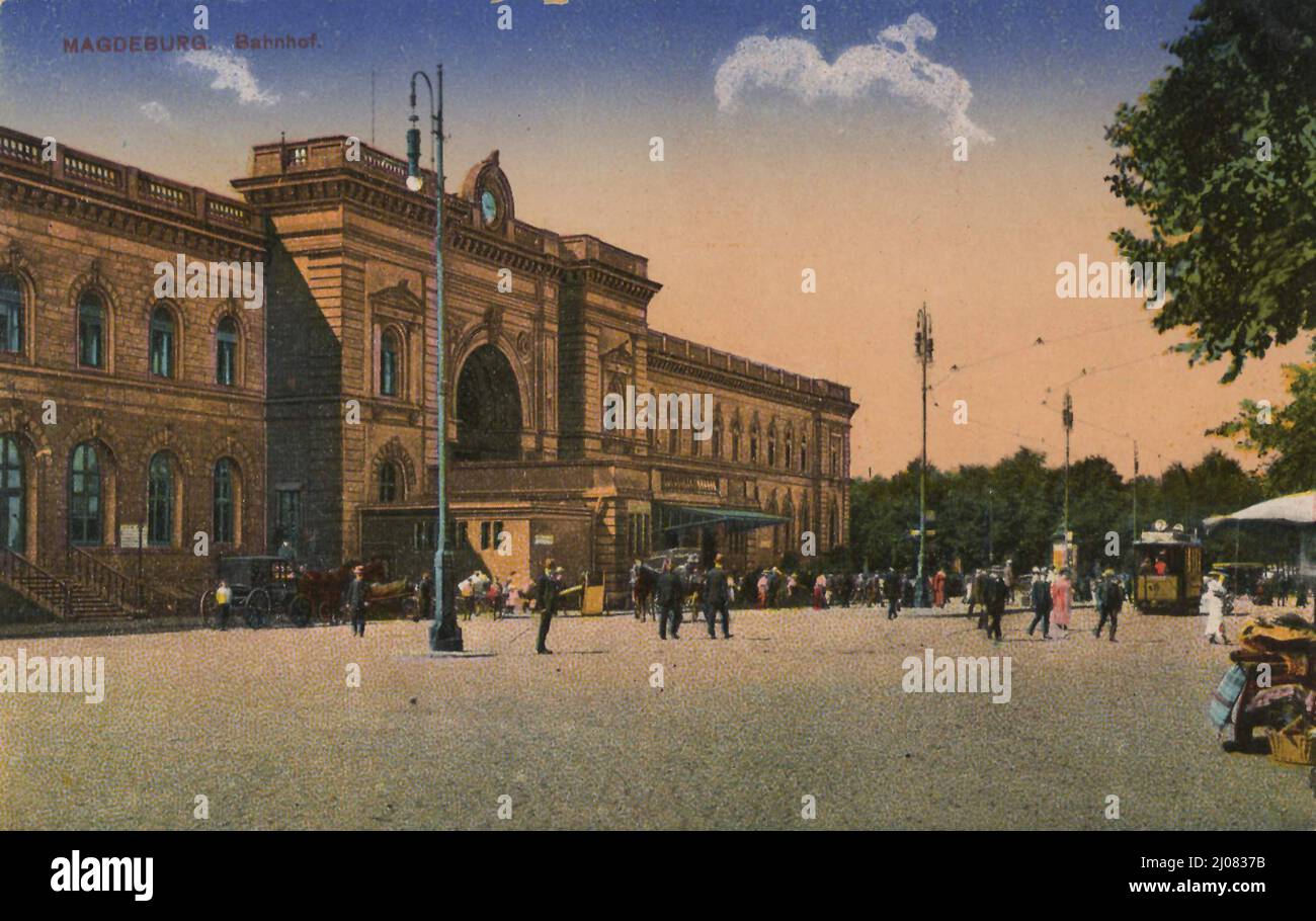 Hauptbahnhof a Magdeburg, Sachsen-Anhalt, Deutschland, Ansicht um ca 1910, digitale Reproduktion einer historischen Postkarte, public domain, aus der damaligen Zeit, genaues Datum unbekannt Foto Stock