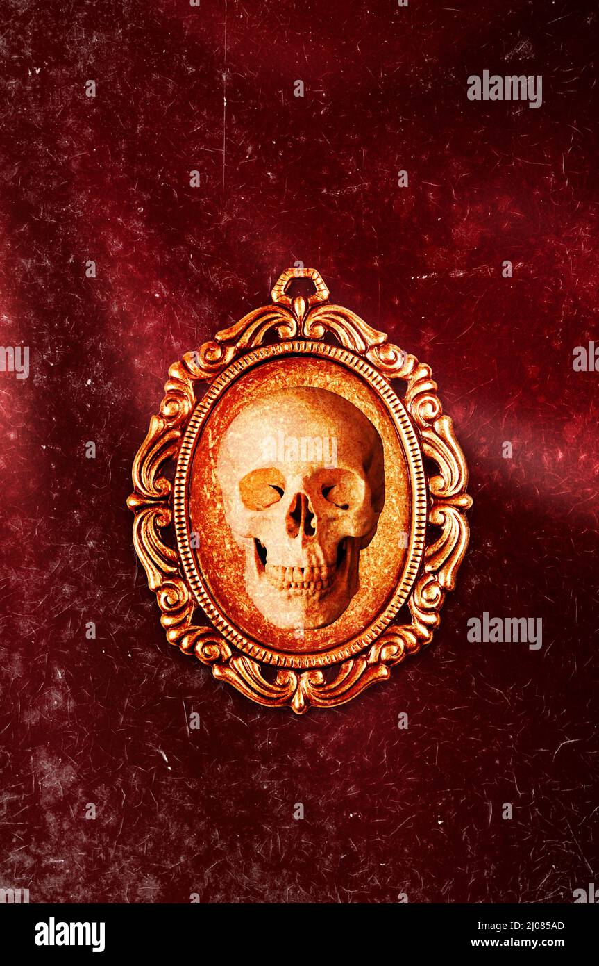 cameo con cranio umano all'interno Foto Stock
