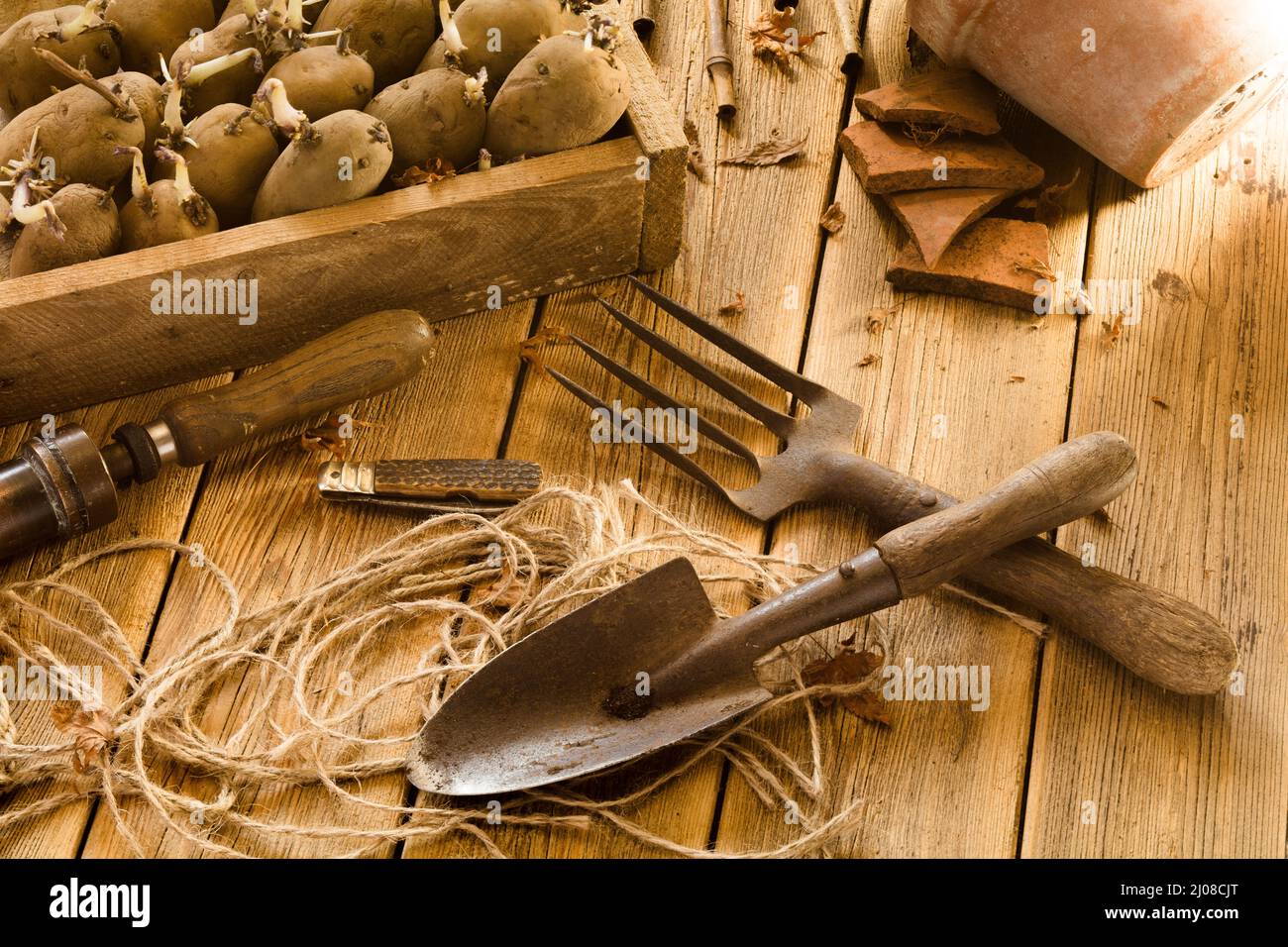 Banco vintage per potting shed Foto Stock