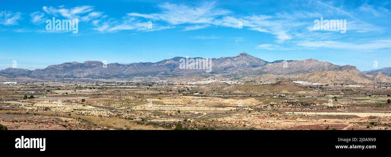 Sierra del Cid paesaggio vicino Alicante Alacant montagna panorama in Spagna natura Foto Stock