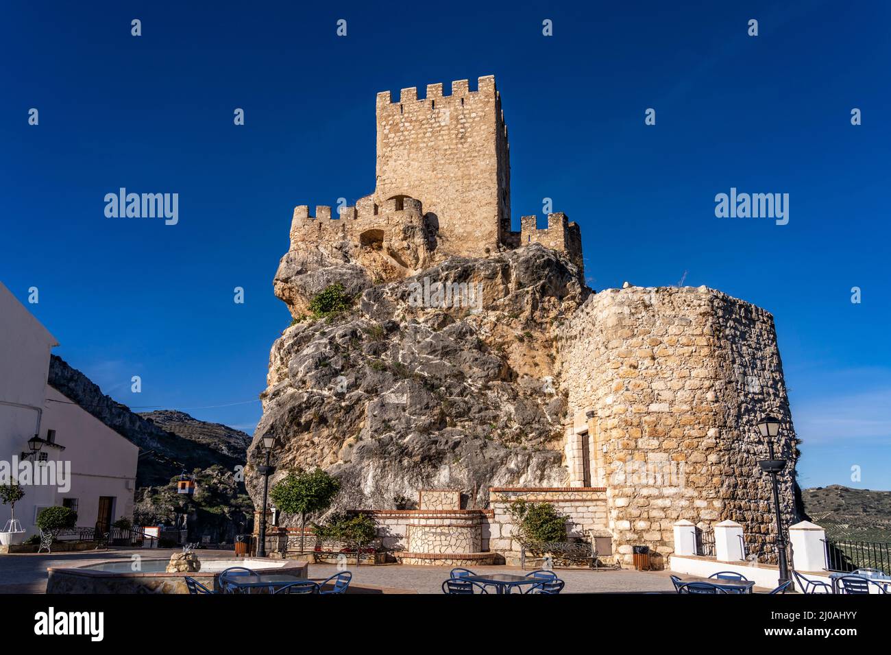 Die maurische Burg in Zuheros, Andalusia, Spanien | il castello moresco in Zuheros, Andalusia, Spagna Foto Stock