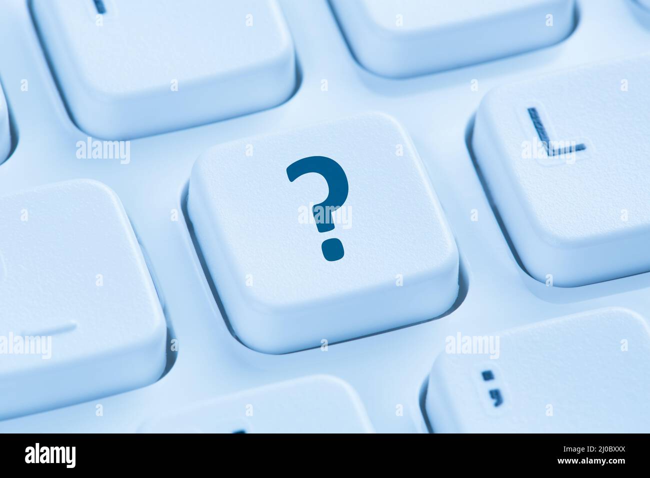 Icona della guida blu del punto interrogativo della tastiera del computer Foto Stock