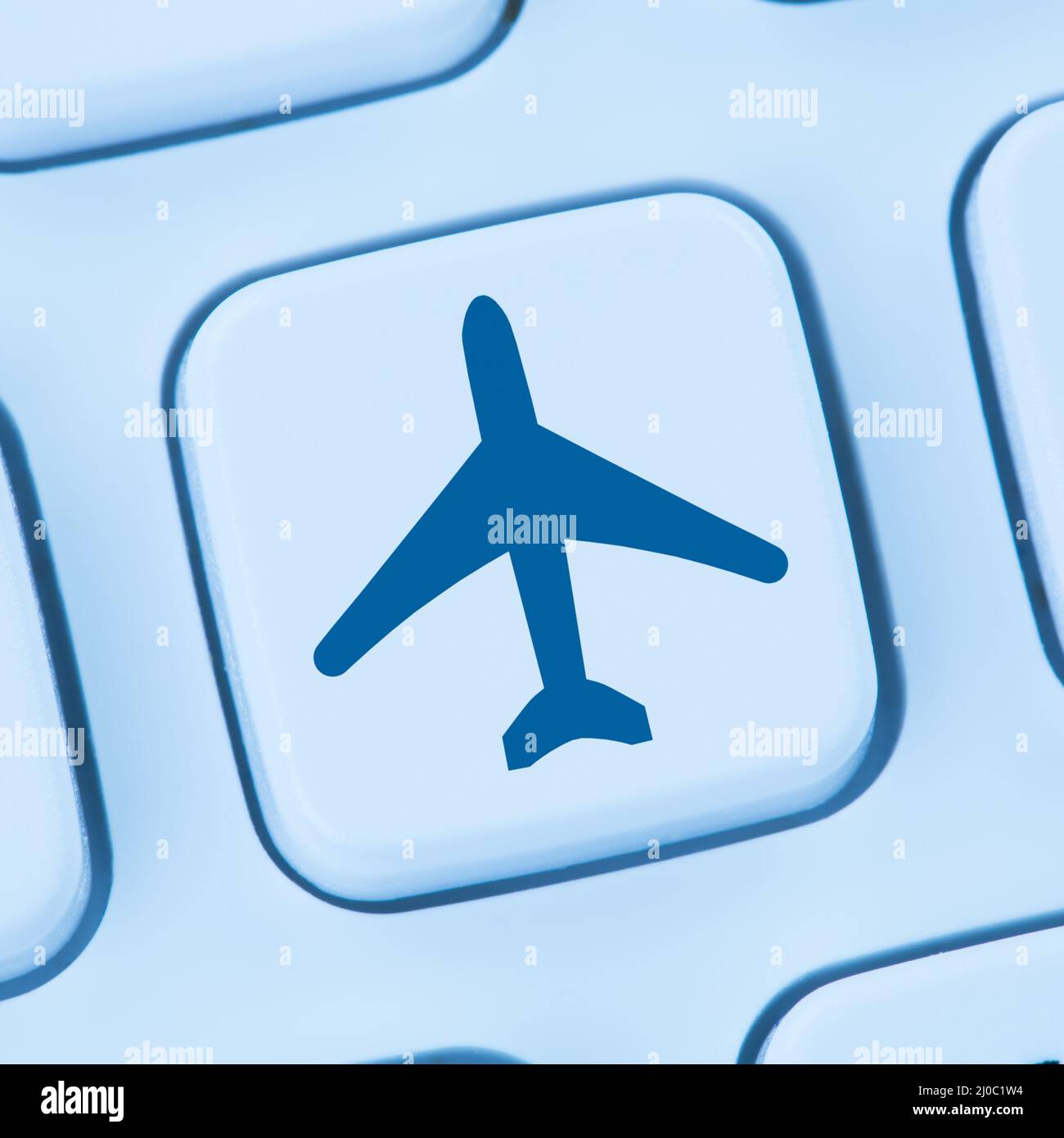 Viaggi vacanze online prenotazione shopping e-commerce shopping internet blu computer web Foto Stock