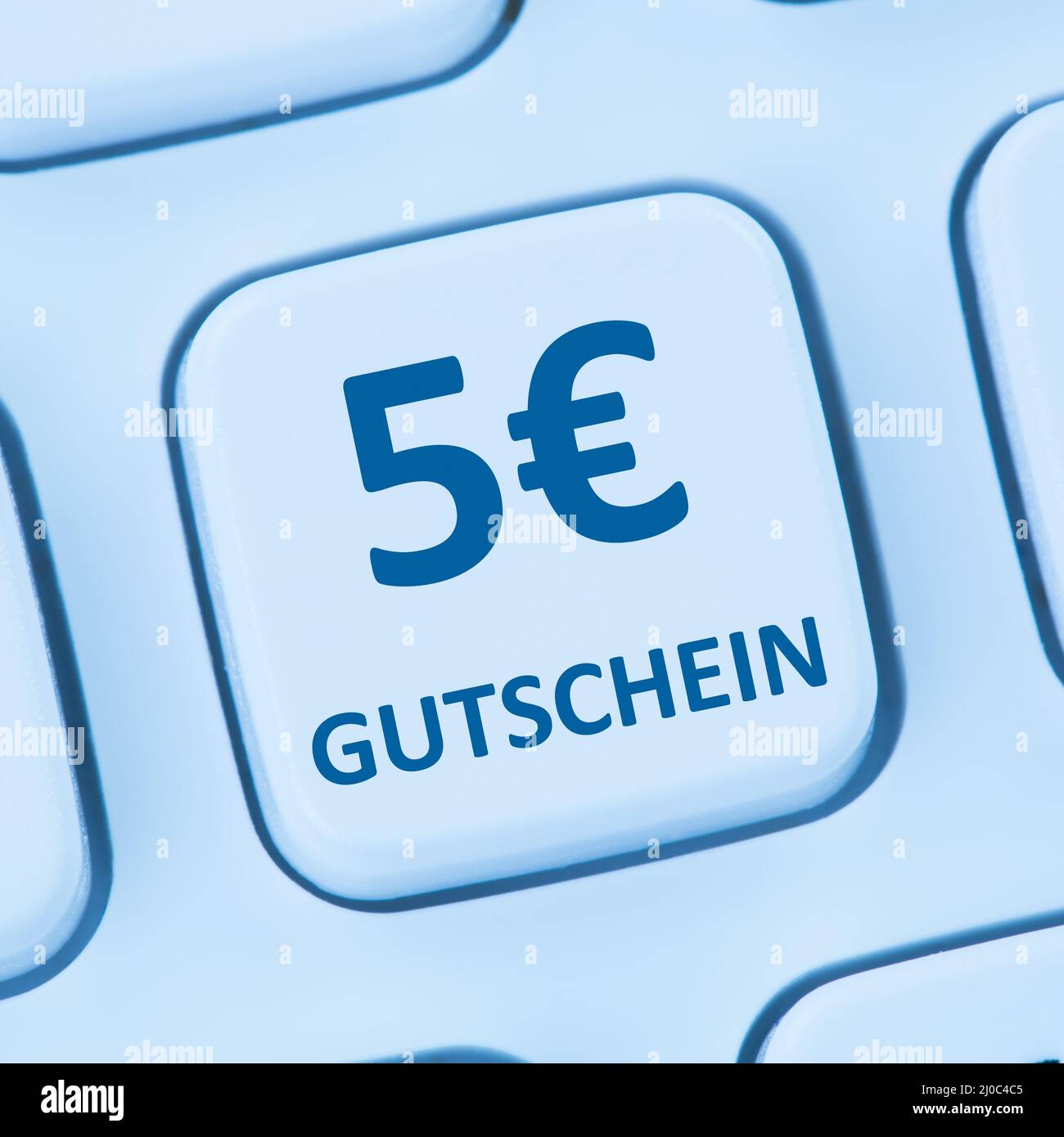 Buono sconto 5 euro per lo shopping online Foto Stock