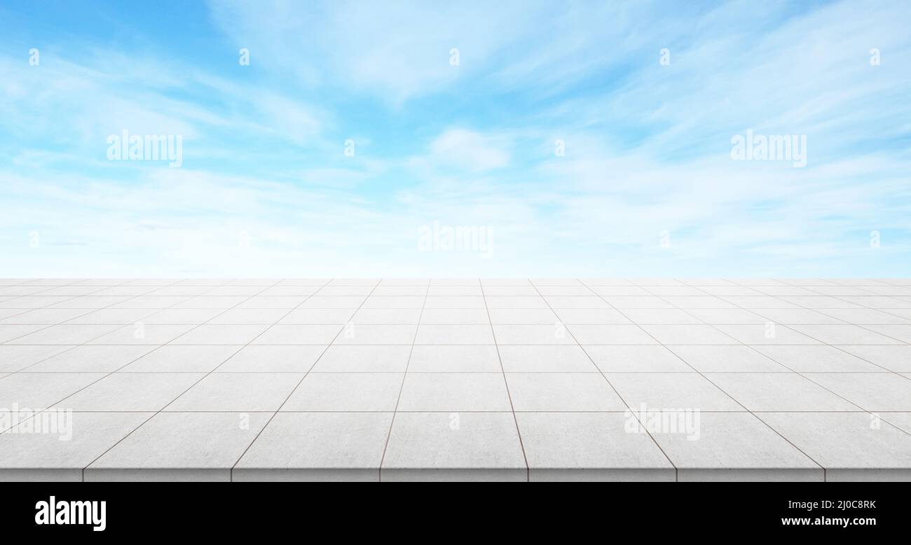 Il concetto di business - Svuota il pavimento in calcestruzzo top la mattina con il grigio nube luminosa sky per visualizzare o prodotto montage Foto Stock