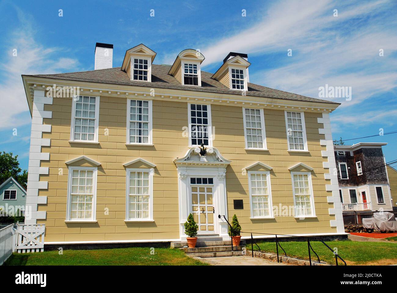 La Wentworth Gardener House a Portsmouth, New Hampshire, è stata costruita in stile georgiano nel 1760 Foto Stock