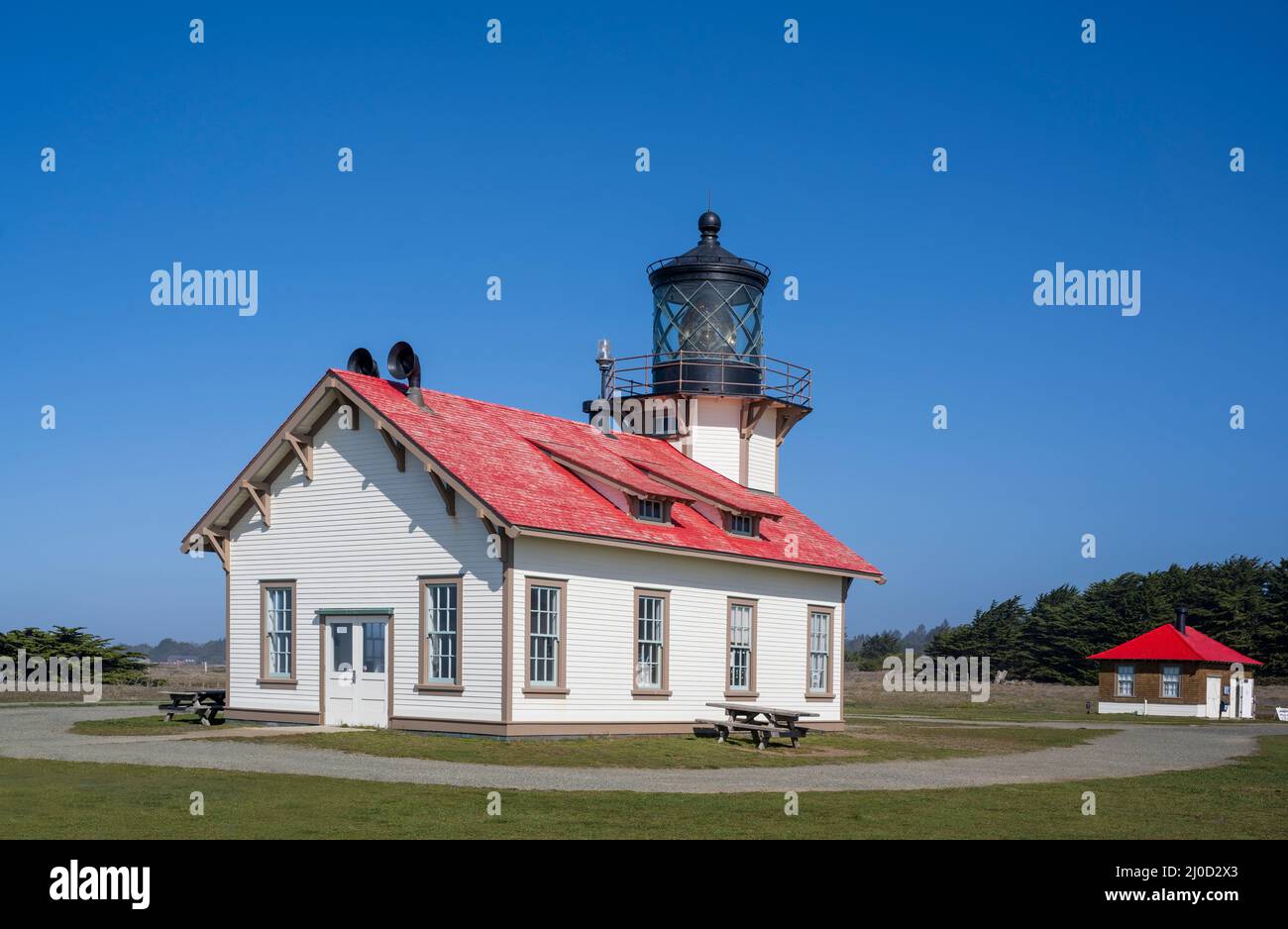 Point Cabrillo Light è un faro della California settentrionale, Stati Uniti, tra Point Arena e Cape Mendocino, appena a sud della comunità CAS Foto Stock