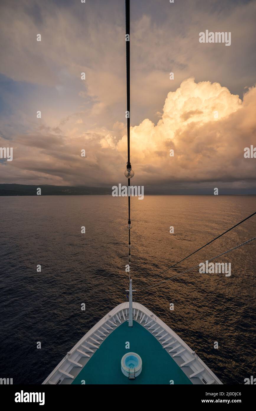 Crociere - il modo più rilassato di viaggiare. Foto Stock