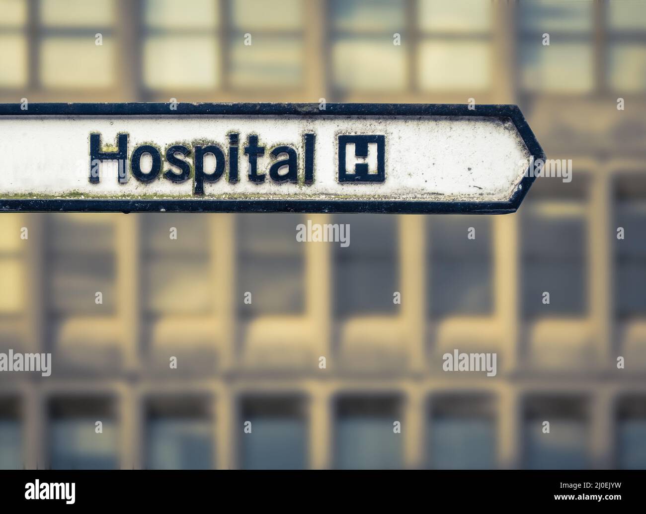 Grungy UK Hospital Sign Foto Stock