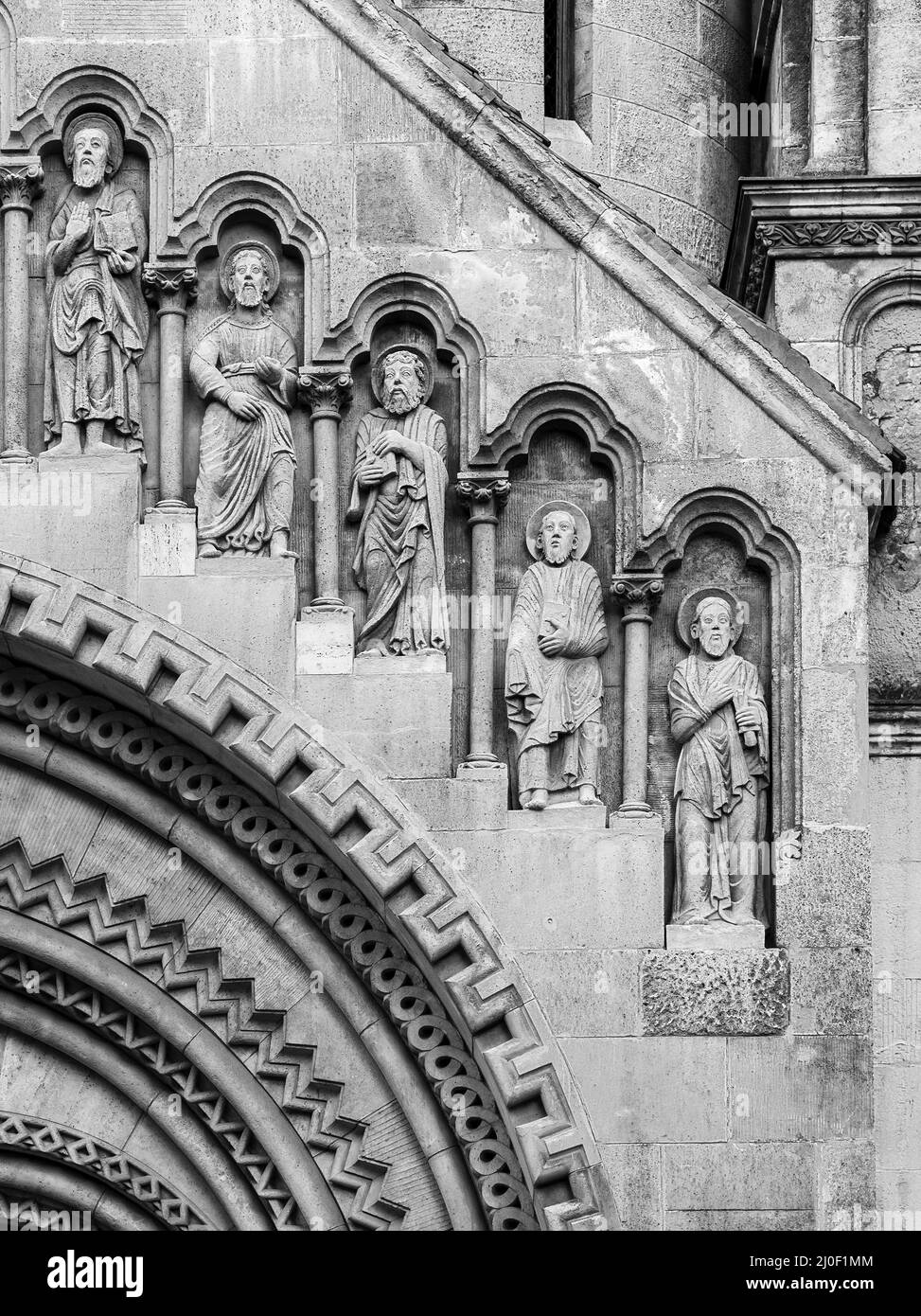 La facciata della chiesa di Jak a Budapest Foto Stock