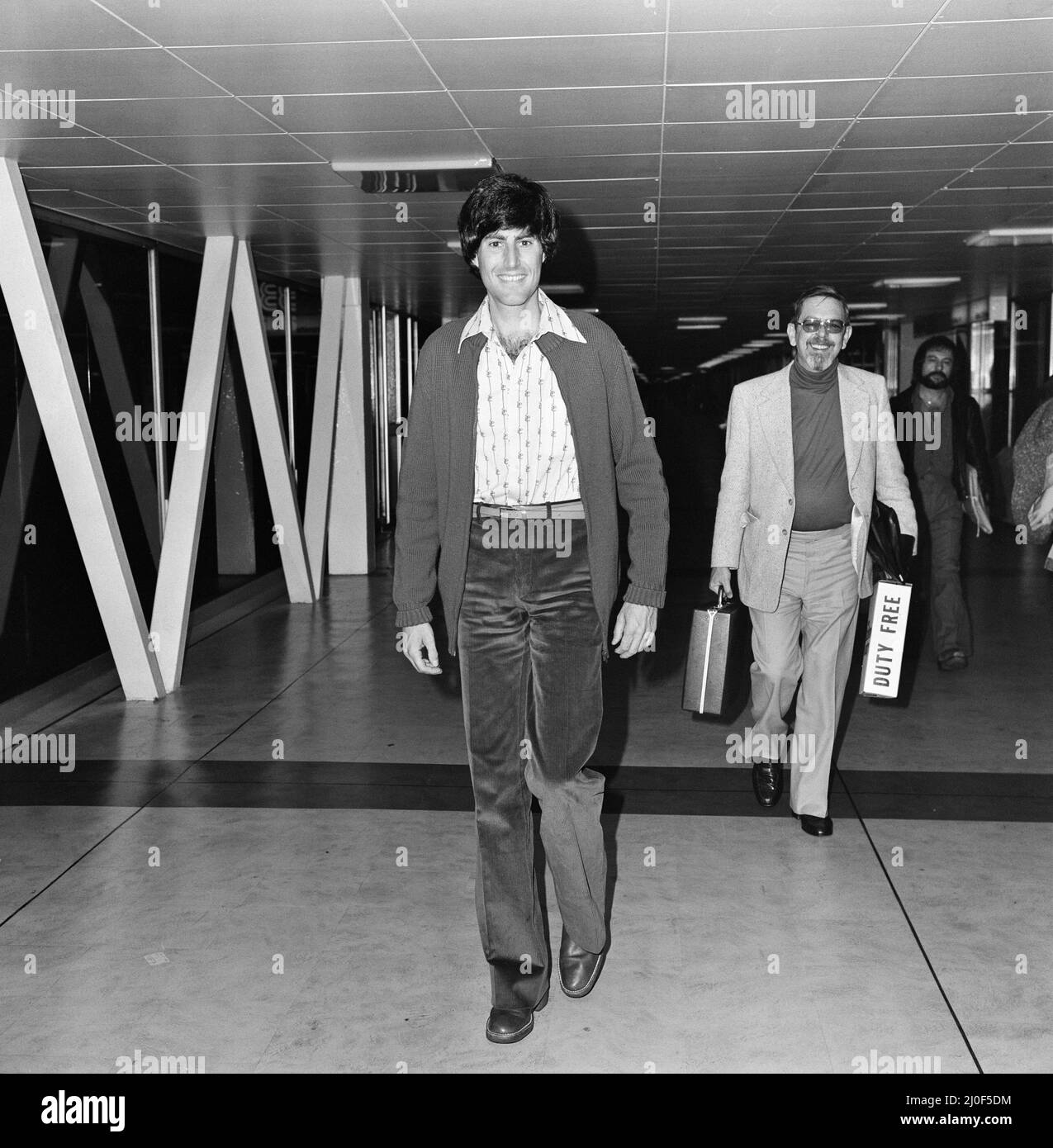 URI Geller all'aeroporto di Londra. 1st novembre 1978. Foto Stock