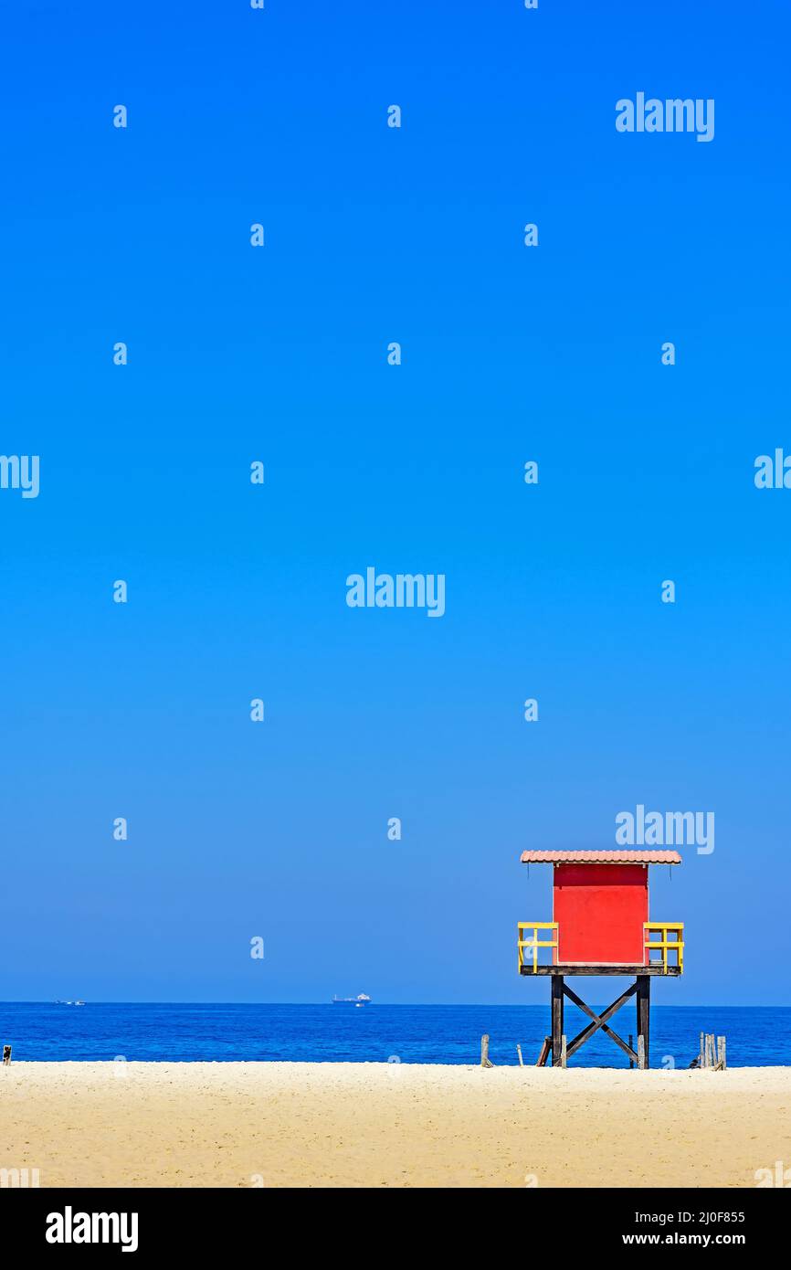 Cabina di salvataggio in spiaggia Foto Stock Cabina di salvataggio in spiaggia Foto Stock
