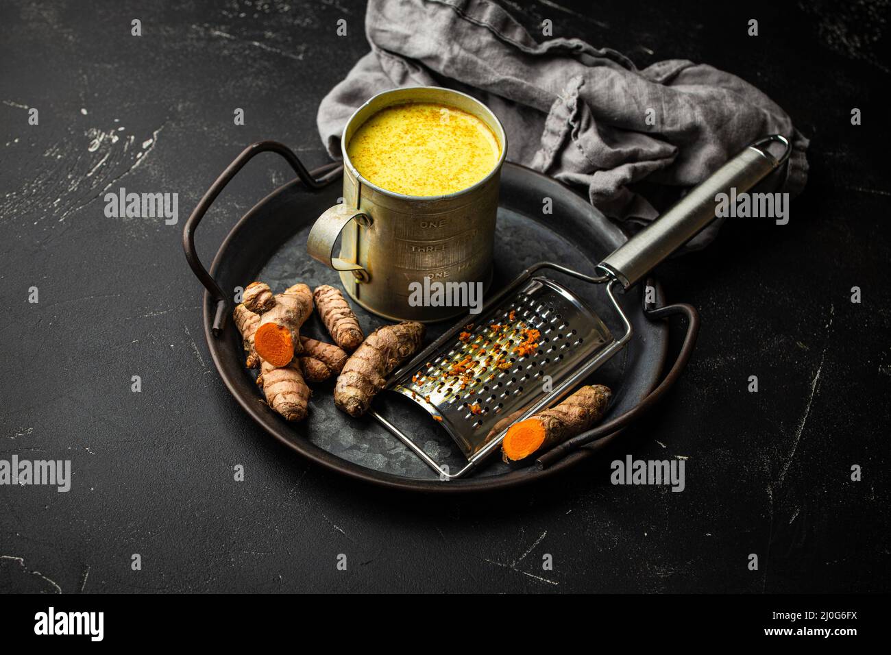 Bevanda sana del latte curcuma Foto Stock