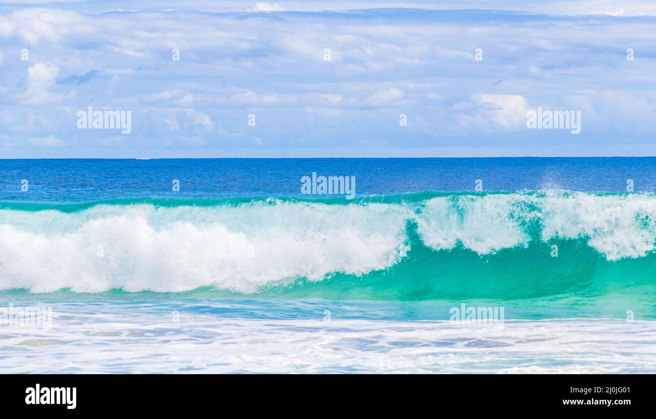 Onde forti Praia Lopes Mendes spiaggia Ilha Grande isola Brasile. Foto Stock