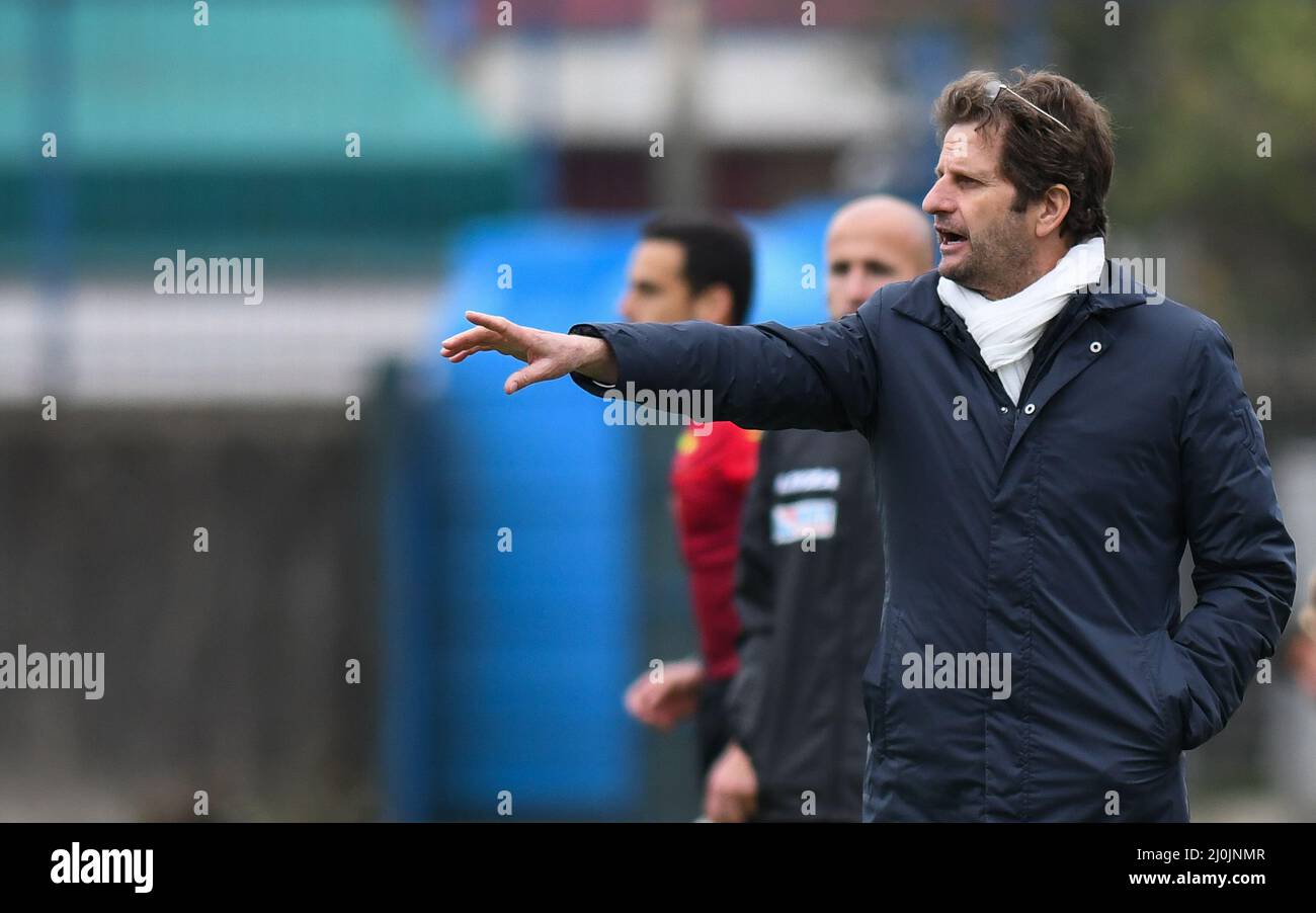 Napoli, Italia. 19th Mar 2022. Joe Montemurro allenatore di Juve Women durante il Campionato Italiano di Calcio a Women 2021/2022 Match tra Napoli Femminile vs Juventus Women allo stadio Arena Giuseppe piccolo di Cercola (NA), Italia, il 19 marzo 2022 Credit: Independent Photo Agency/Alamy Live News Foto Stock