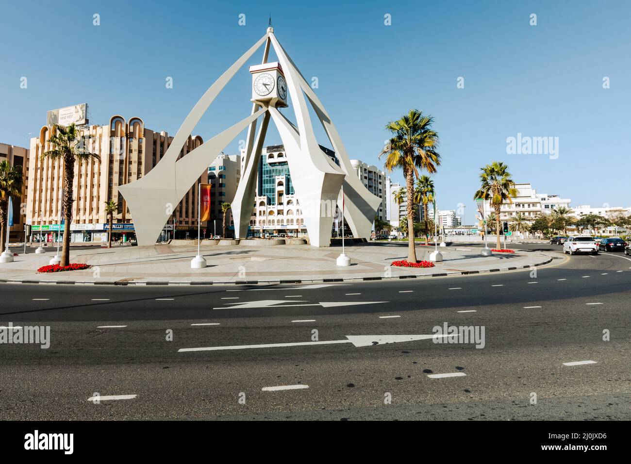 La rotatoria della torre dell'orologio di Deira, un vecchio punto di riferimento di Dubai costruito nel 1965. Emirati Arabi Uniti. Medio Oriente. Foto Stock