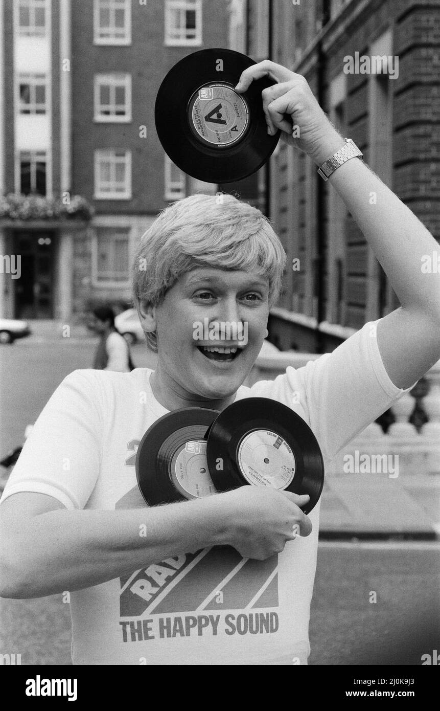 Mike Smith si unisce a radio one.Mike, 27, che viene da Essex lascerà Capital radio per presentare un Sabato mattina tre ore spettacolo per la BBC. Foto scattata il 7th settembre 1982 Foto Stock