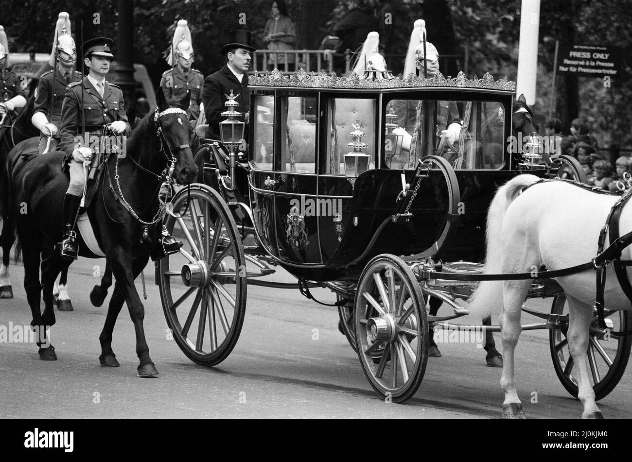 Scene di grande attività nel Mall come prova per il Royal Wedding si svolge. 26th luglio 1981. Foto Stock