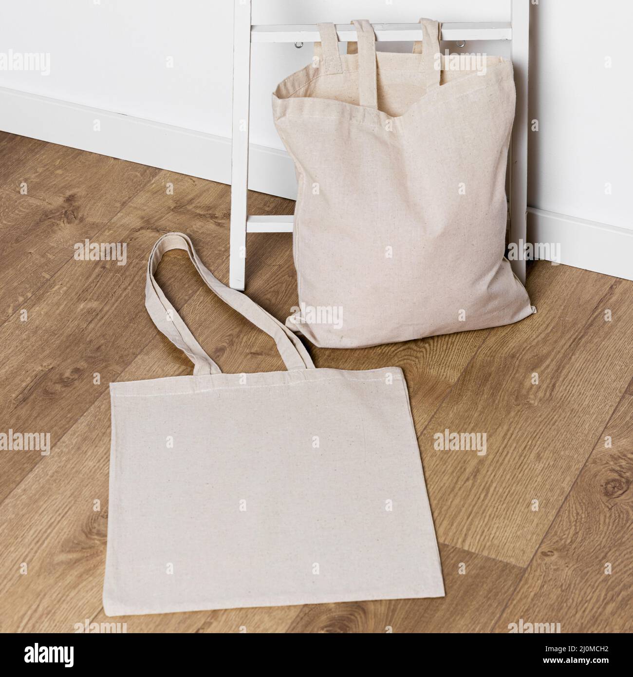 Pavimento borse ad angolo alto Foto Stock