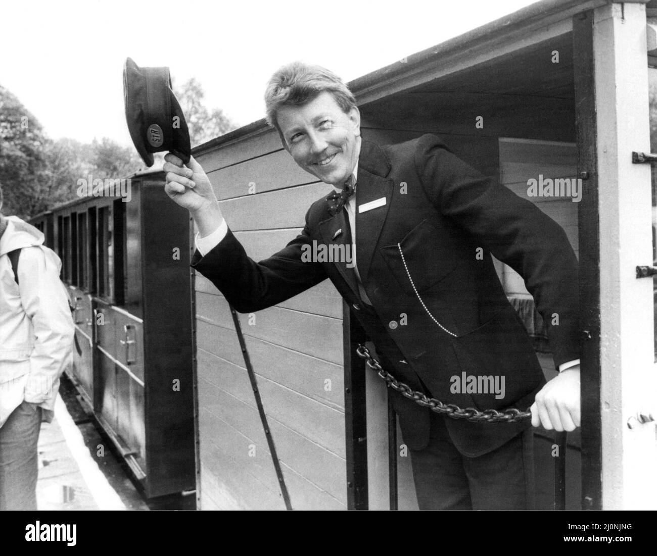 Guardia Richard Graham alla South Tynedale Railway il 26th maggio 1984 Foto Stock