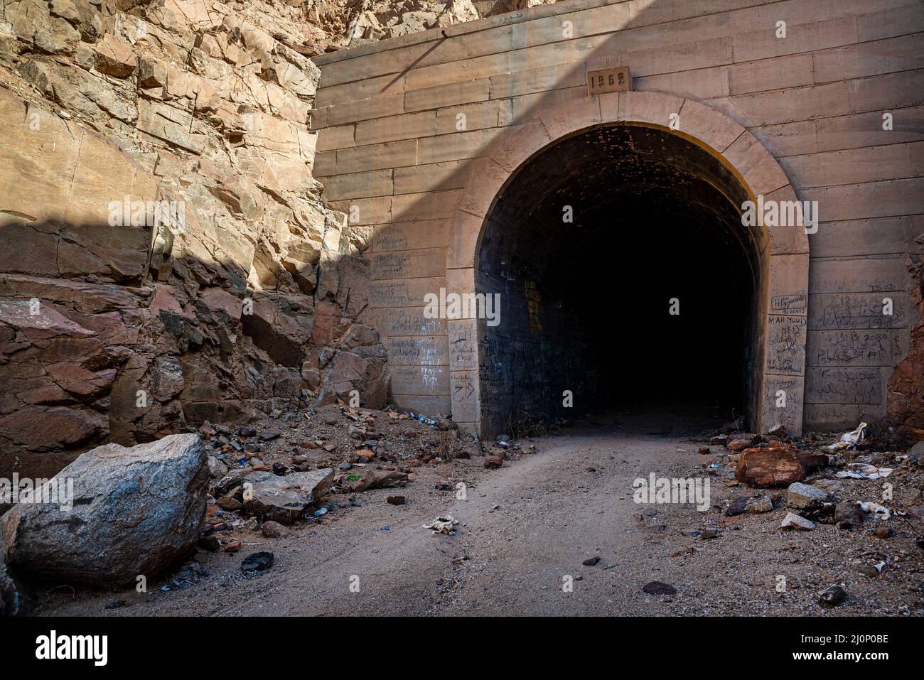 Abbandonato il tunnel di Choum della ferrovia mauritana, Mauritania Foto Stock