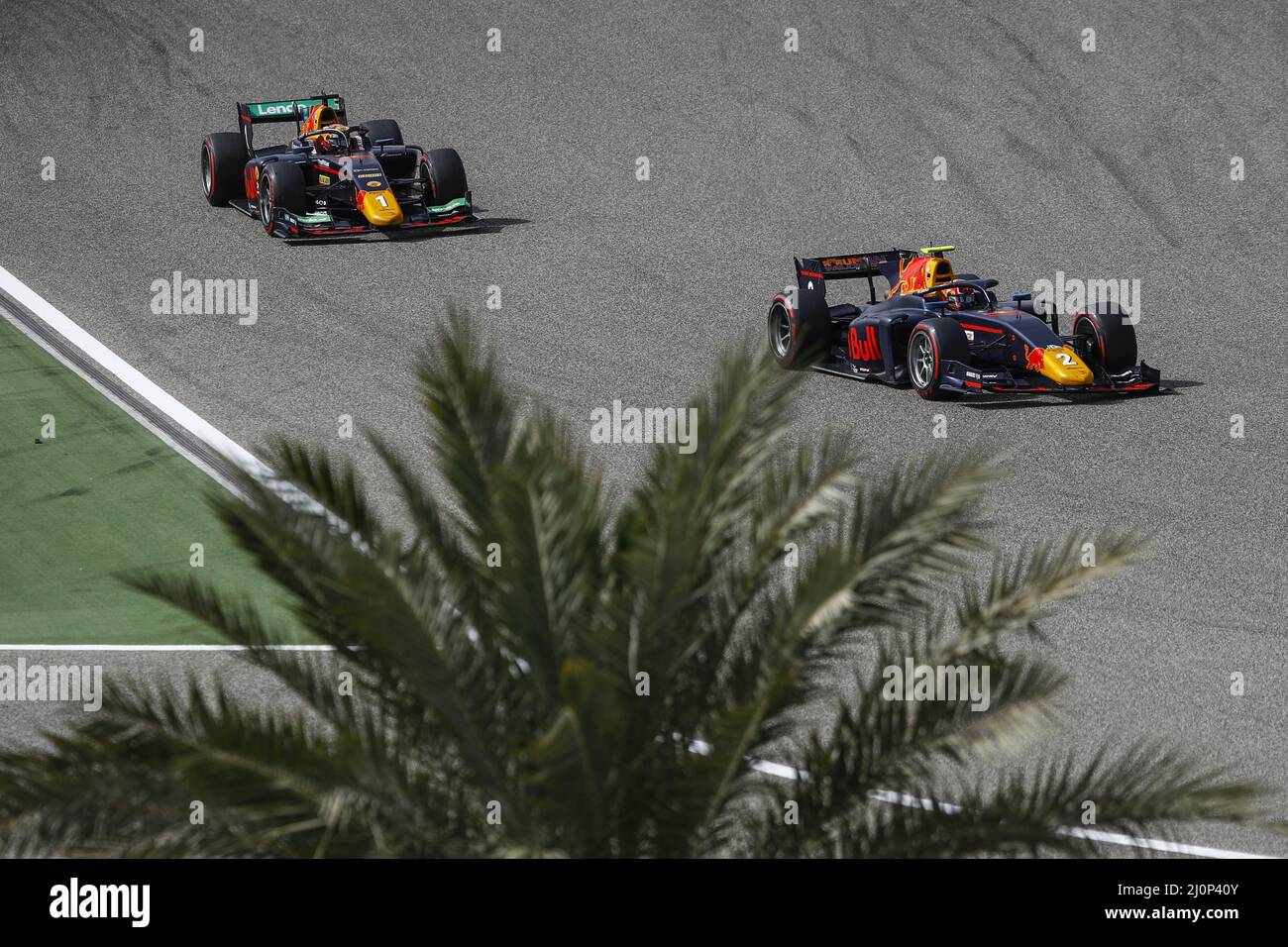 02 DARUVALA Jehan (ind), Prema Racing, Dallara F2, azione 01 HAUGER Dennis (NOR), Prema Racing, Dallara F2, azione nel corso del round 1st del Campionato FIA Formula 2 2022 dal 18 al 20 marzo 2022 sul circuito Internazionale Bahrain, a Sakhir, Bahrain - Foto: Xavi Bonilla/DPPI/LiveMedia Foto Stock