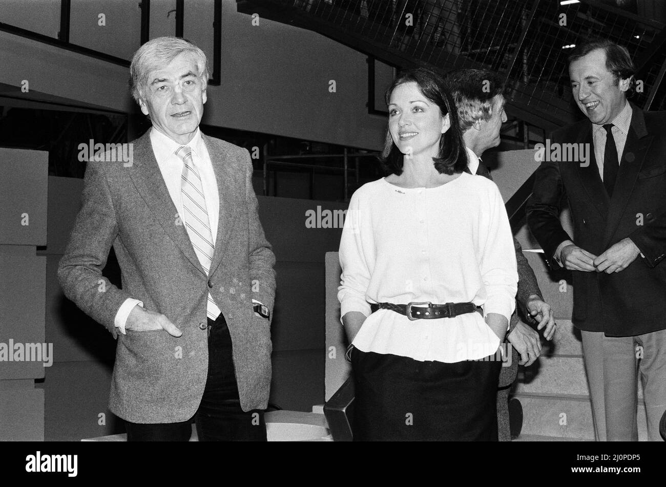 Robert Kee, Anna Ford, Michael Parkinson e David Frost presso gli studi TV-Am. 21st febbraio 1983. Foto Stock