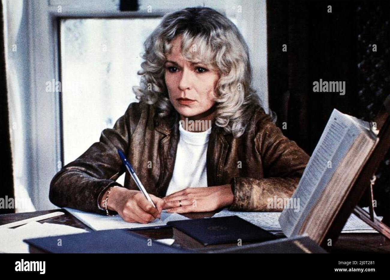 FORMAZIONE RITA 1983 Rank Film Distributori produzione con Julie Walters come Susan 'Rita' White Foto Stock