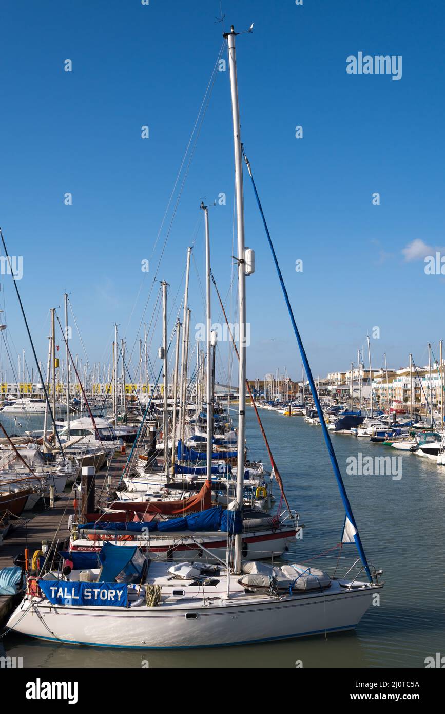 BRIGHTON, SUSSEX, Regno Unito - GENNAIO 27 : Vista di Brighton Marina a Brighton Sussex il Gennaio 27, 2013 Foto Stock