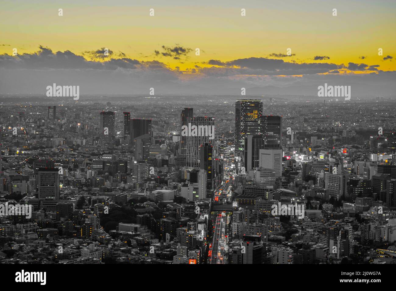 Vista al tramonto e vista serale della città del centro di Tokyo Foto Stock