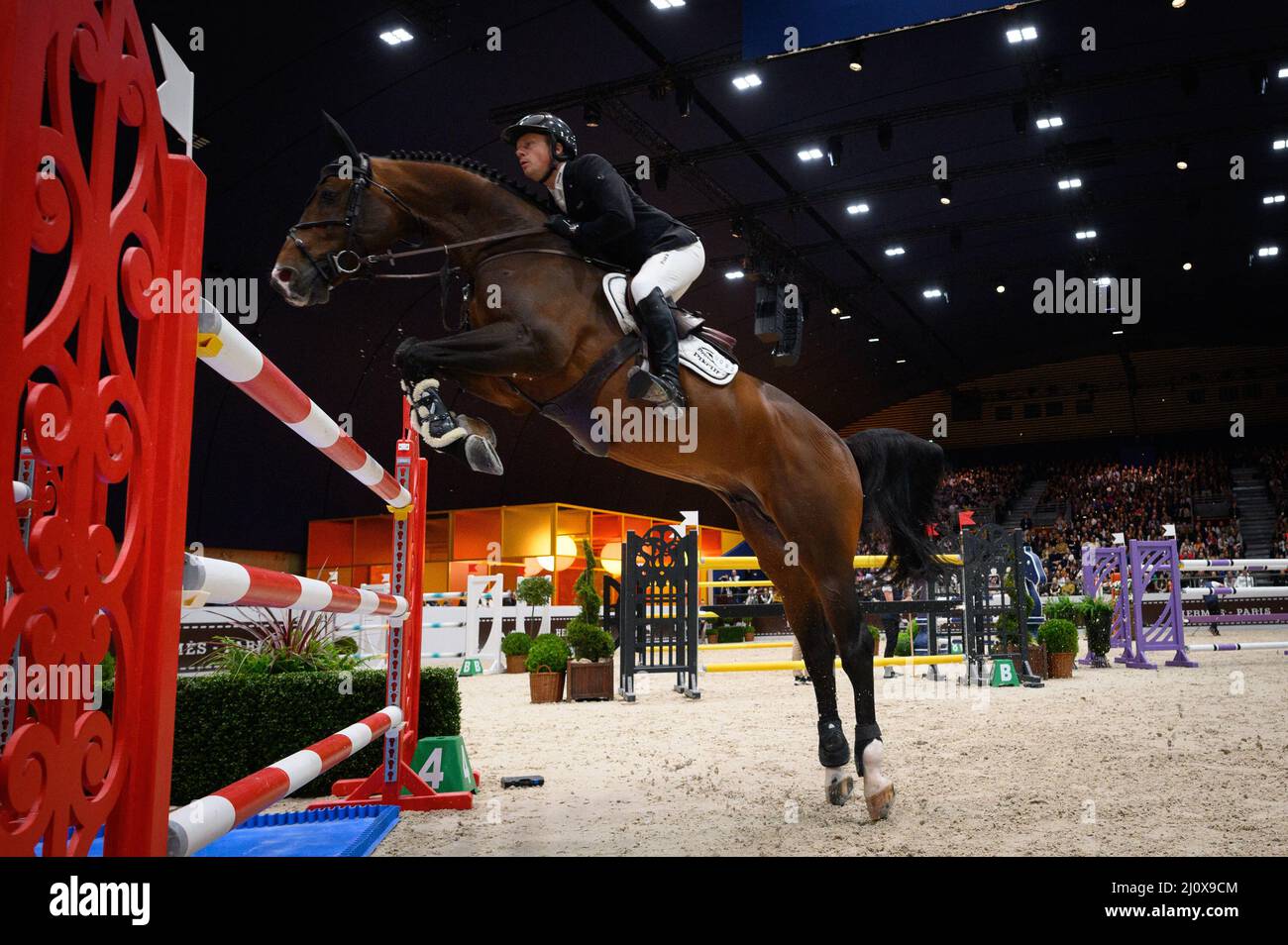 Willem Greve e Grandorado Tn gareggiano durante il Saut Hermes al Grand Palais Ephemere il 20 marzo 2022 a Parigi, Francia. Foto Laurent Zabulon/ABACAPRESS.COM Foto Stock