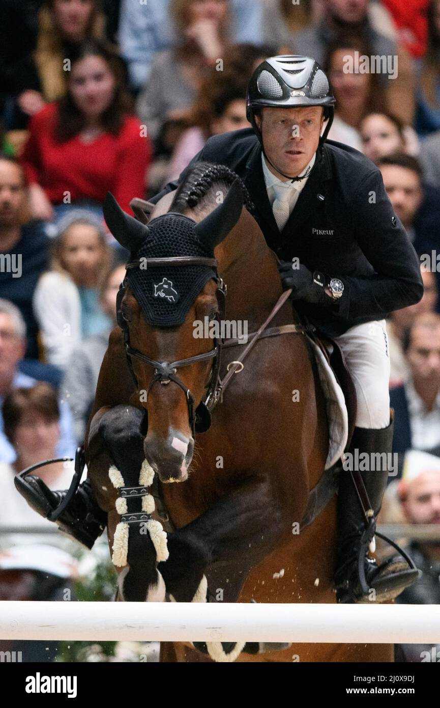 Willem Greve e Grandorado Tn gareggiano durante il Saut Hermes al Grand Palais Ephemere il 20 marzo 2022 a Parigi, Francia. Foto Laurent Zabulon/ABACAPRESS.COM Foto Stock