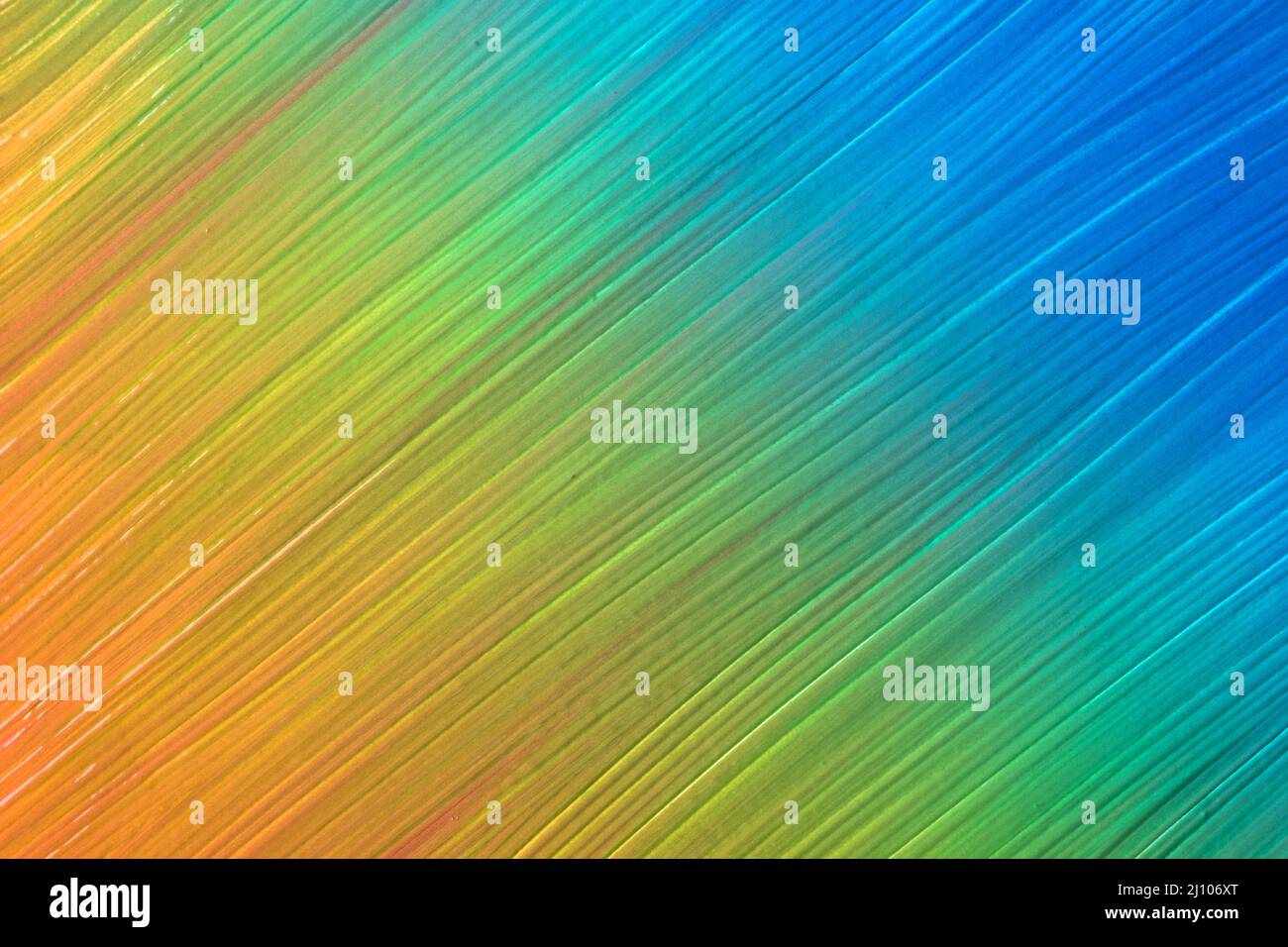 Astratto fluido arte sfondo arancione, verde e blu colori. Pittura acrilica su tela con gradiente arcobaleno. Sfondo acquerello con st olografico Foto Stock