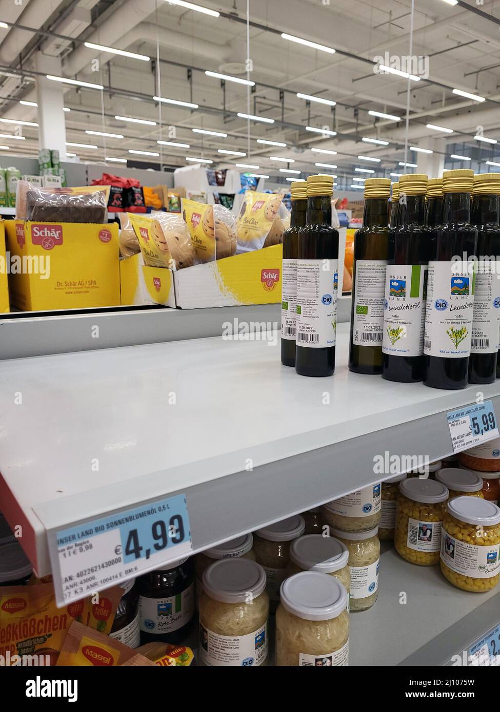 Monaco di Baviera, Germania - 20 marzo 2022: A causa dell'elevata domanda legata alla guerra in Ucraina, anche le scorte di olio da cucina di biogasoli sono vuote. Foto Stock