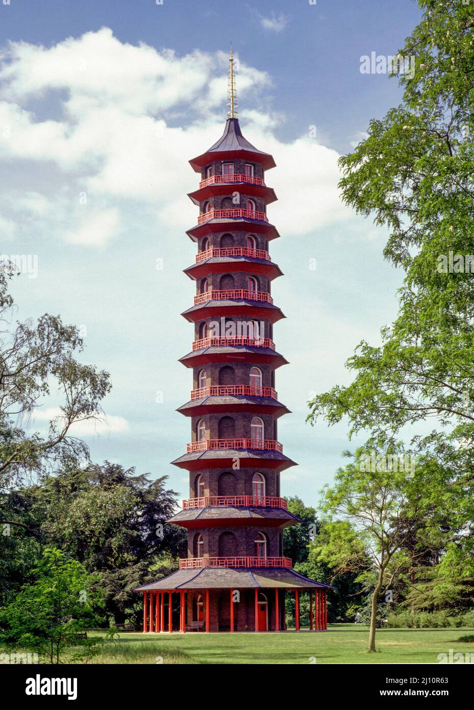 Londra, Kew Gardens, Pagode, 1762 nach Plänen von William Chambers erbaut (la Pagoda cinese) Foto Stock