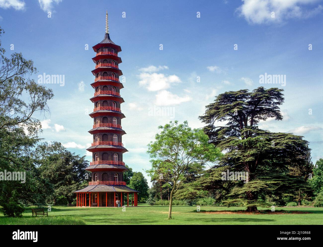 Londra, Kew Gardens, Pagode, 1762 nach Plänen von William Chambers erbaut (la Pagoda cinese) Foto Stock