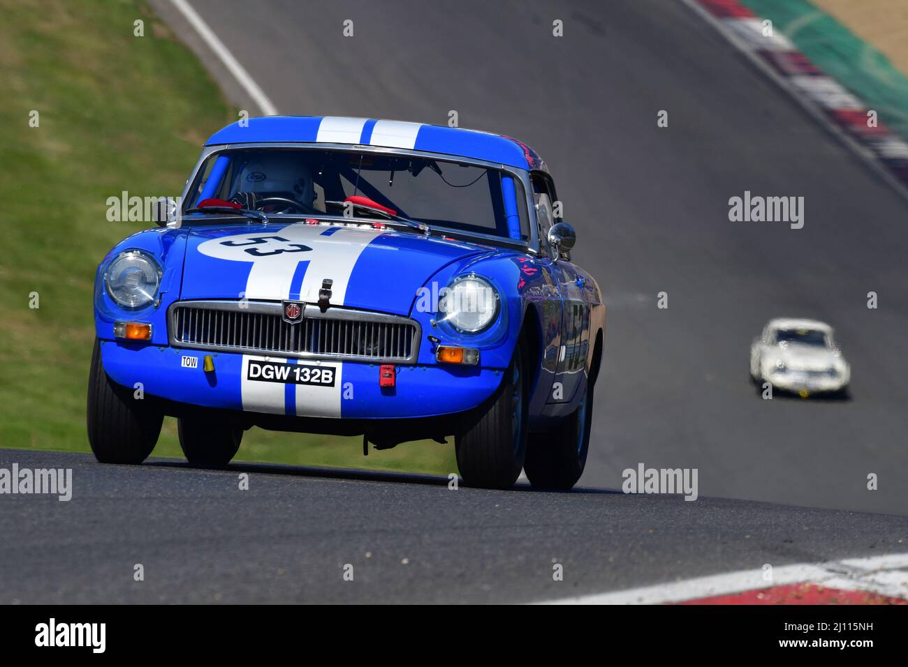 Kathleen Sherry, MG B Roadster, Equipe GTS B, Pre-1966 sport e GT auto, le automobili sono shod con Dunlop storico pneumatici accreditati FIA appendice K, Equi Foto Stock