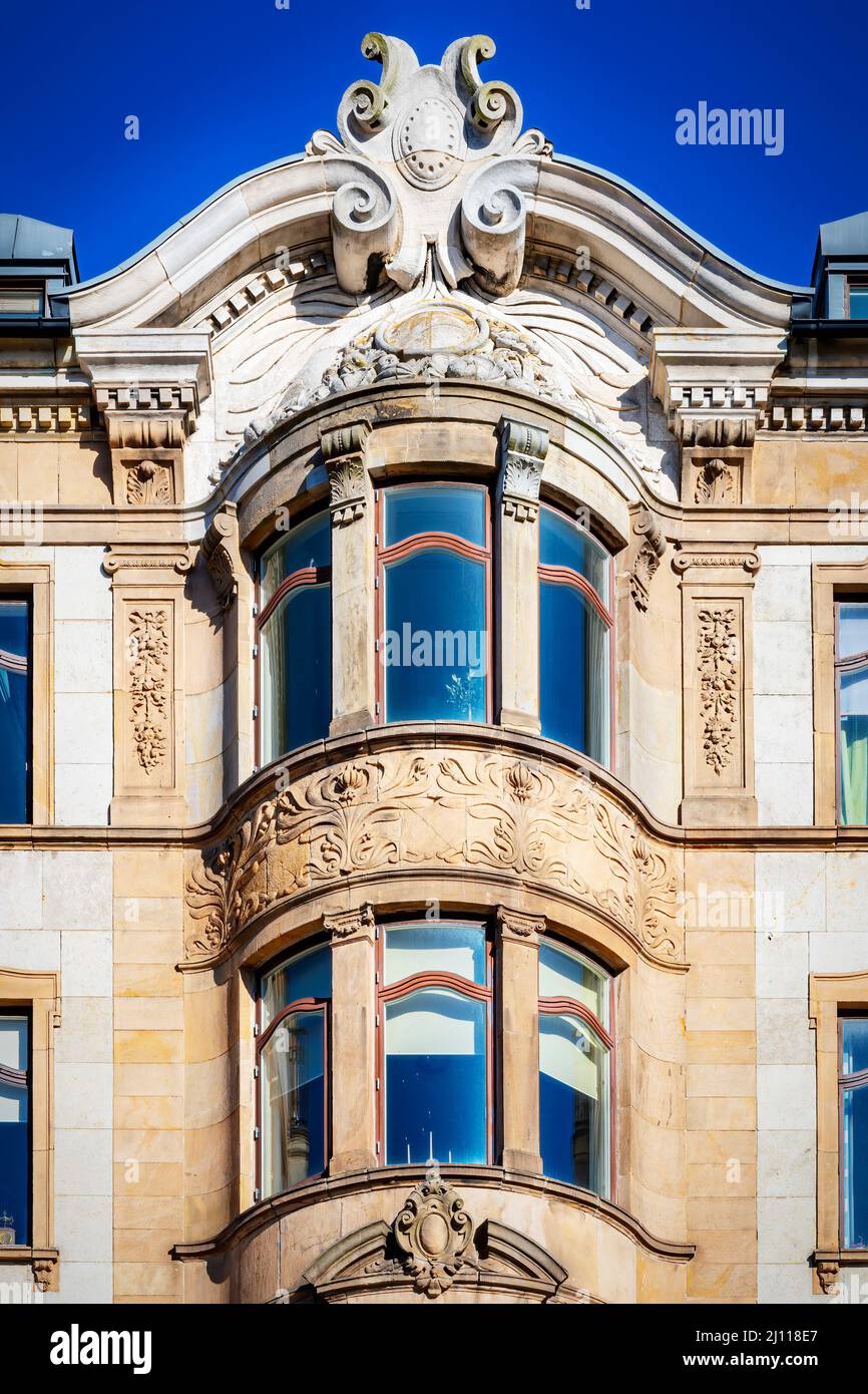 Dettagli su un grande edificio in stile art nouveau nella città svedese di Helsingborg. Foto Stock